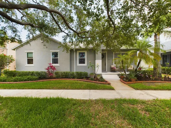 1285 Parkside Dr, Vero Beach, FL 32966
