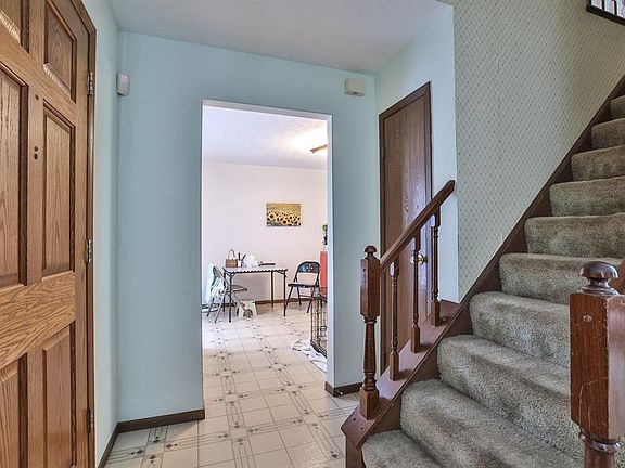 4th image of 5434 Desertgold Dr