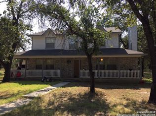 225 County Road 7721, Natalia, TX 78059