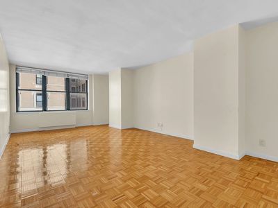 2250 Broadway APT 5D, New York, NY, 10024