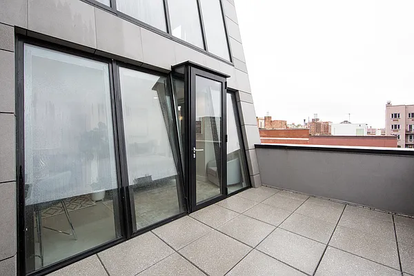 Rented by Christie's International Real Estate Group, LLC | media 17