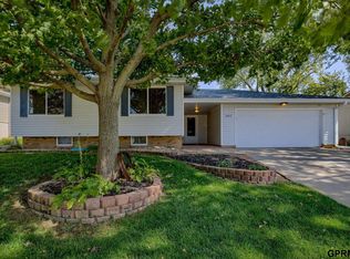 2917 N 200th Ave, Elkhorn, NE 68022