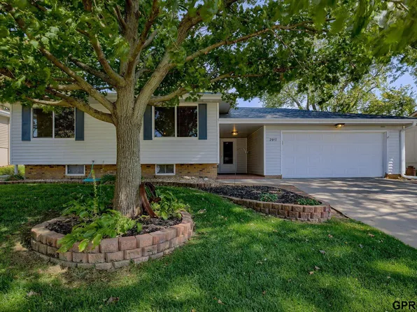 2917 N 200th Ave, Elkhorn, NE 68022