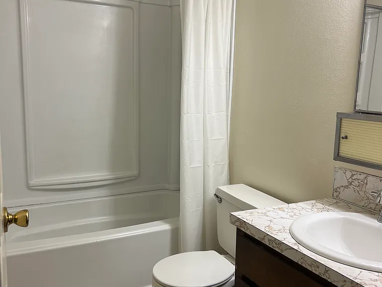 4720 Merlin St — Photo 10
