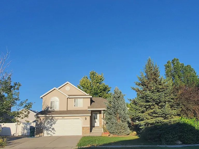1010 N 3575 W — Photo 16