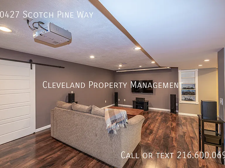20427 Scotch Pine Way — Photo 38