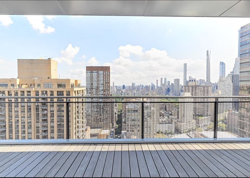 1st image of 200 W 67th St APT 40A
