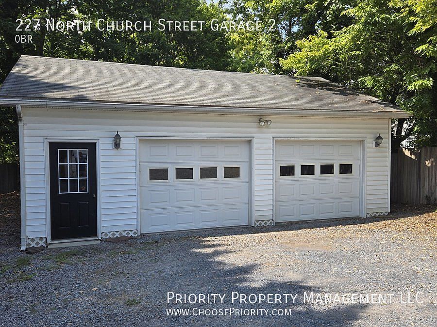 1st image of 227 N Church St Unit 2