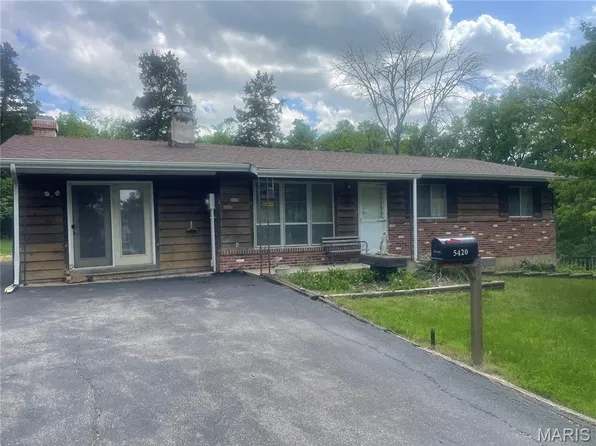 5420 Glade Chapel Rd, Hillsboro, MO 63050