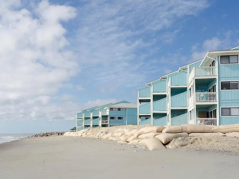 1437 S Fort Fisher Blvd #P-3 — Photo 24