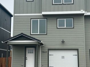 7849 28th St, White City, OR