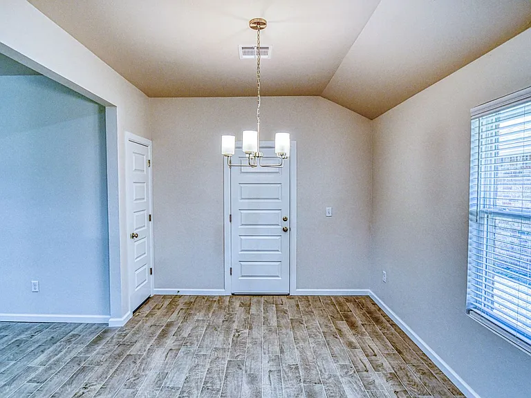 2723 Varenna Ct — Photo 8