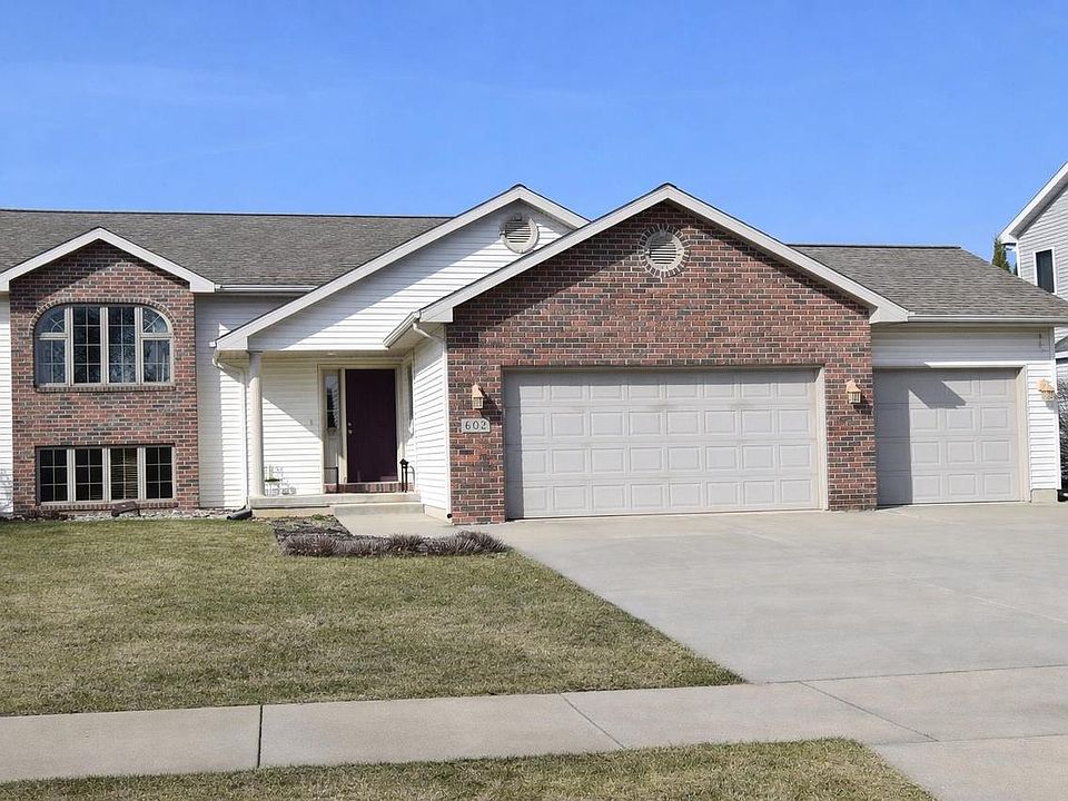 1st image of 602 Stonehaven Drive