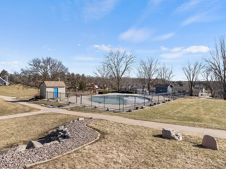 874 Xanadu Rd — Photo 11