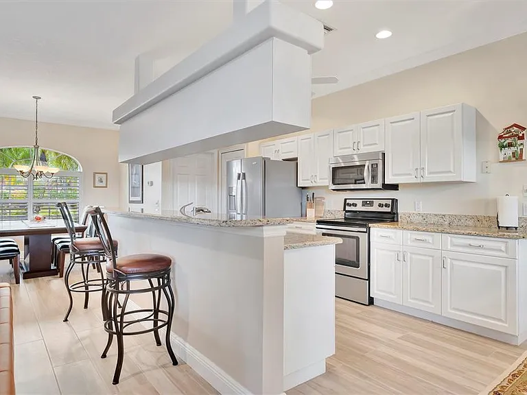 6738 Peach Tree Creek Rd — Photo 14