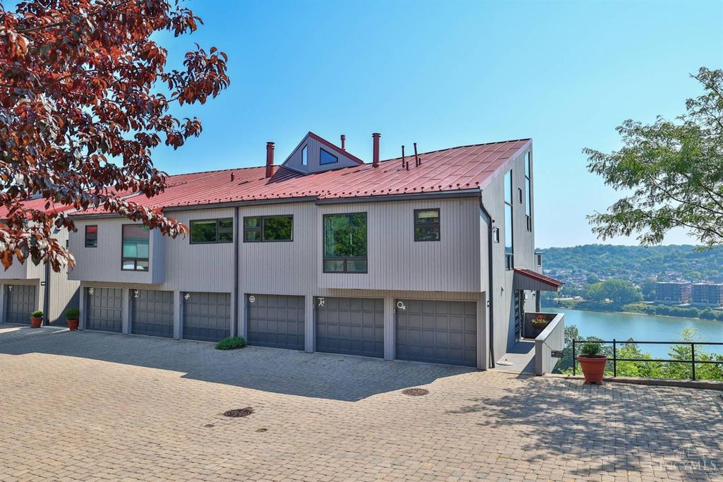 Real estate listing image