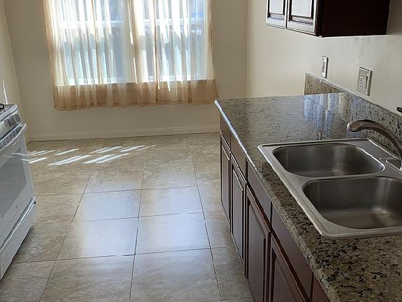 3rd image of 3949 9th Ave APT A