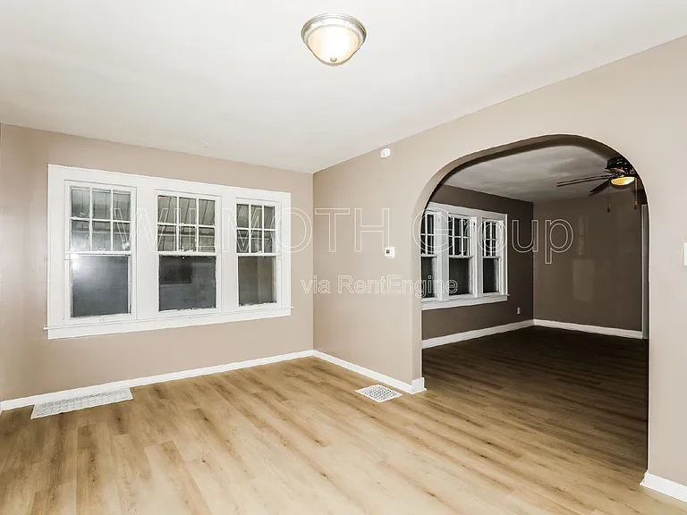 3006 Noble St — Photo 10