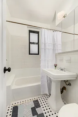 Sold by Compass | media 6