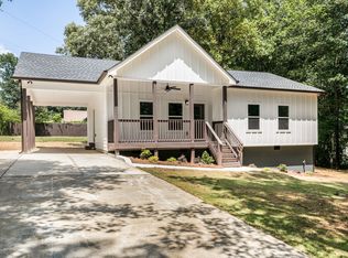 65 Martin St, Carrollton, GA 30117