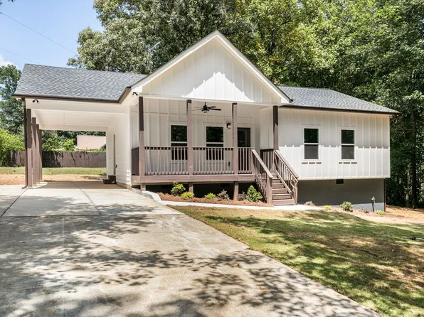 65 Martin St, Carrollton, GA 30117