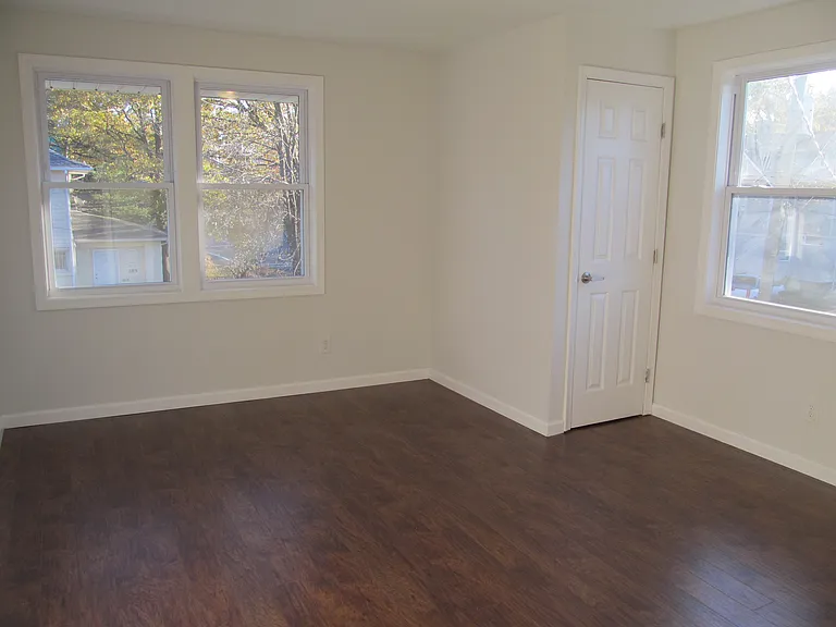 281 S Washington Ave #2 — Photo 10