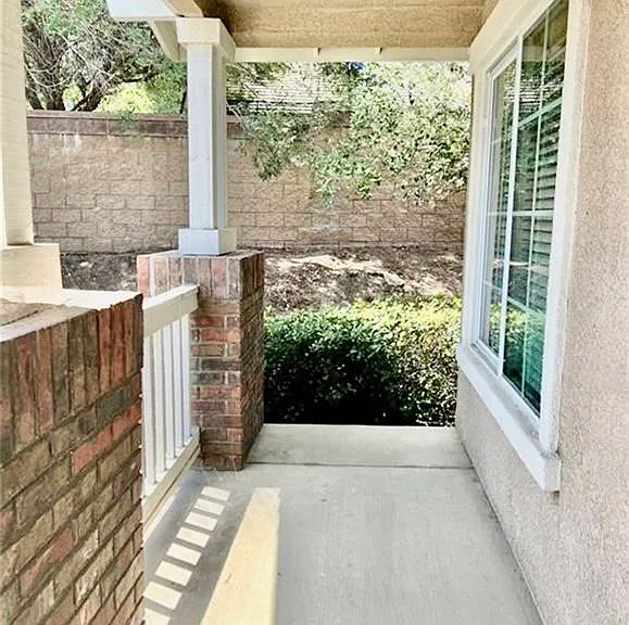 32040 Poppy Way — Photo 2