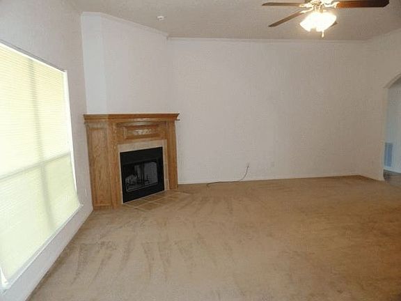 4th image of 3707 Republic Of Texas Dr