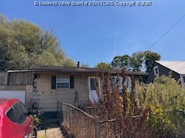 518 Burdette Addition Dr, Pt Pleasant, WV 25550