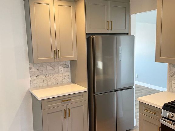 5th image of 205 Loma Vista St #205A