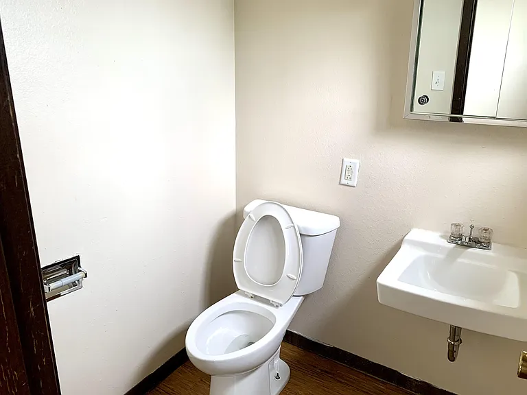 850 Bridgit Ln SE #5 — Photo 11