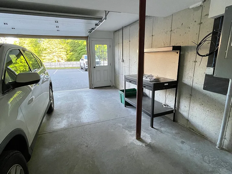 30 Brook St #5 — Photo 5