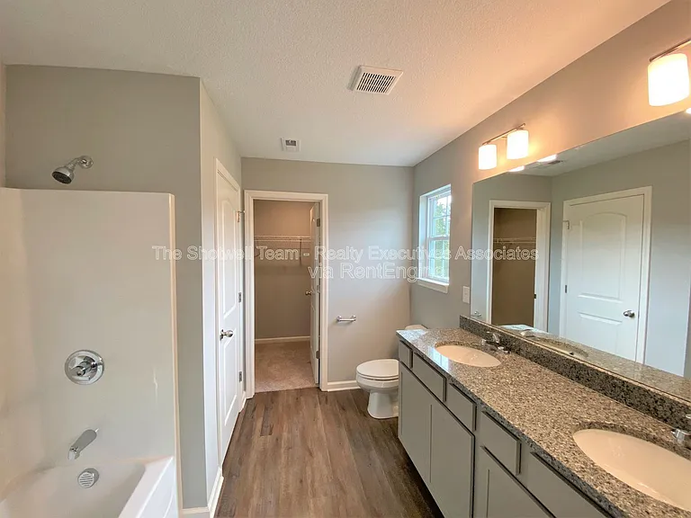 7852 Beeler Farms Ln — Photo 18