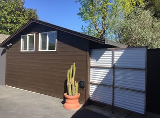 560 Hobart St, Menlo Park, CA 94025