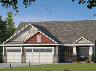 401 Chamberlain Dr, Troy, IL 62294