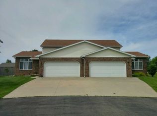 N323 Eastowne Ct And N321 Eastowne Ct, Appleton, WI 54915