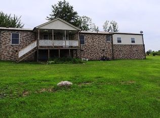 422 Breezy Ridge Rd, Woodlawn, VA 24381