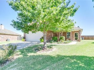 114 Pebble Creek Way, Alvarado, TX 76009