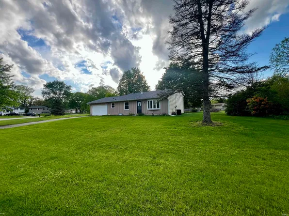 53673 Bruce Dr, Bristol, IN 46507