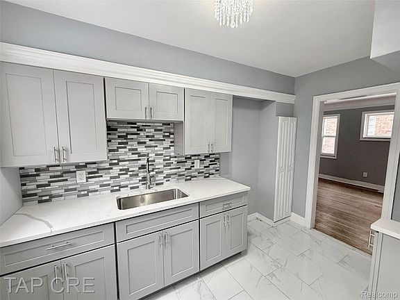 5th image of 17351 Ilene St