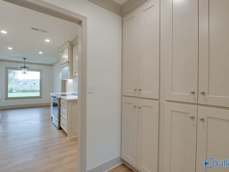 2042 Rosebury Ln SW — Photo 26