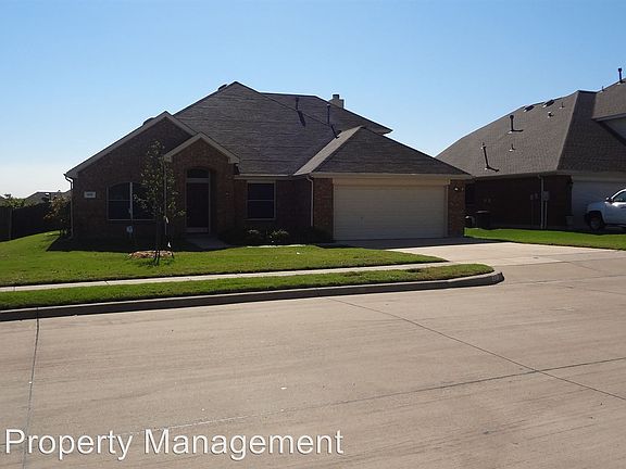 2nd image of 410 Rocky Creek Dr