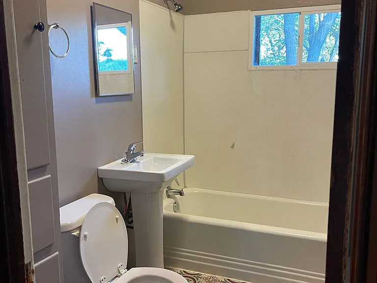 508 Walnut St #3 — Photo 5