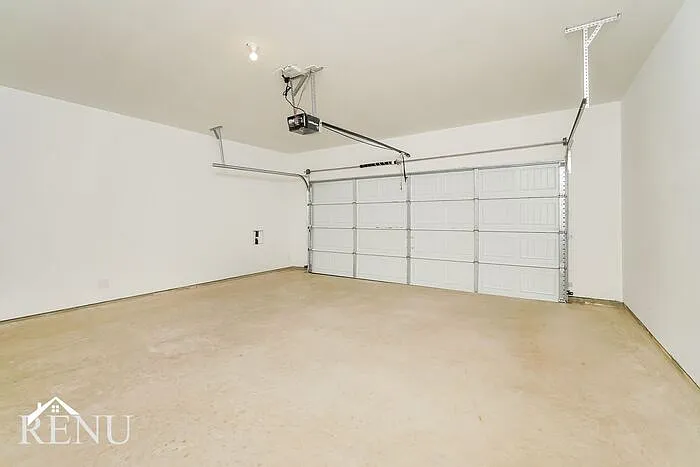 3002 Jackson Smt — Photo 16