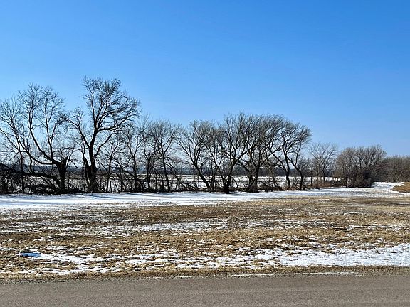 2nd image of 2961 Glenwood Rd SW