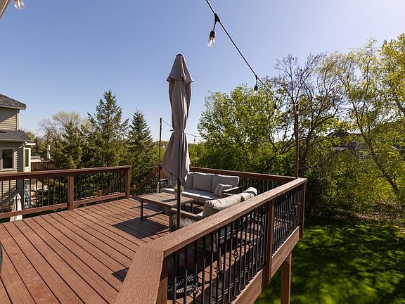 4th image of 3910 Linden Pl