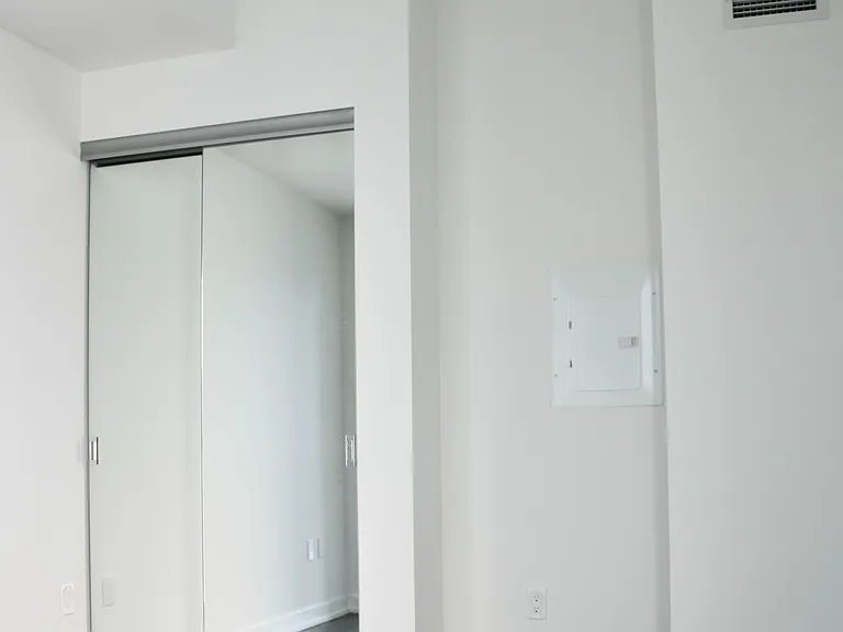 1 Yorkville Ave #1203 — Photo 4