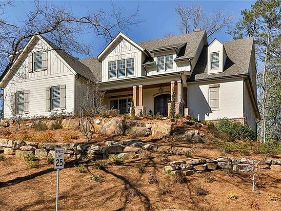 3rd image of 3925 W Lane Dr SE