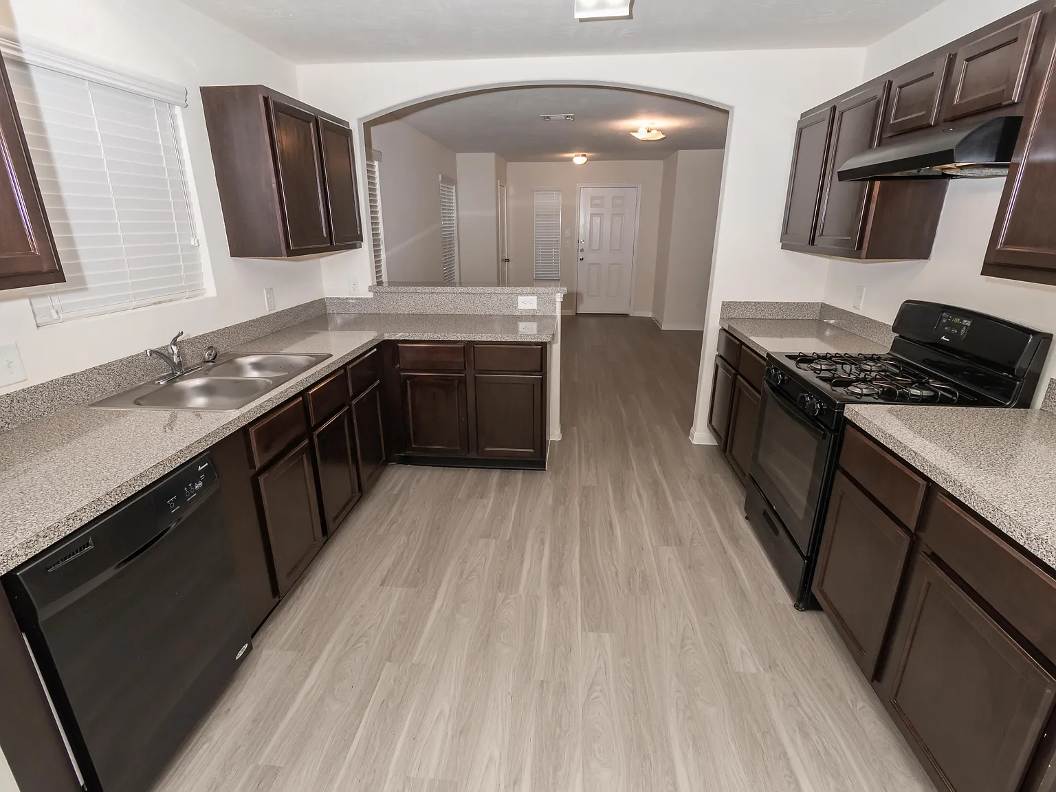 Plantation Lakes — Photo 2
