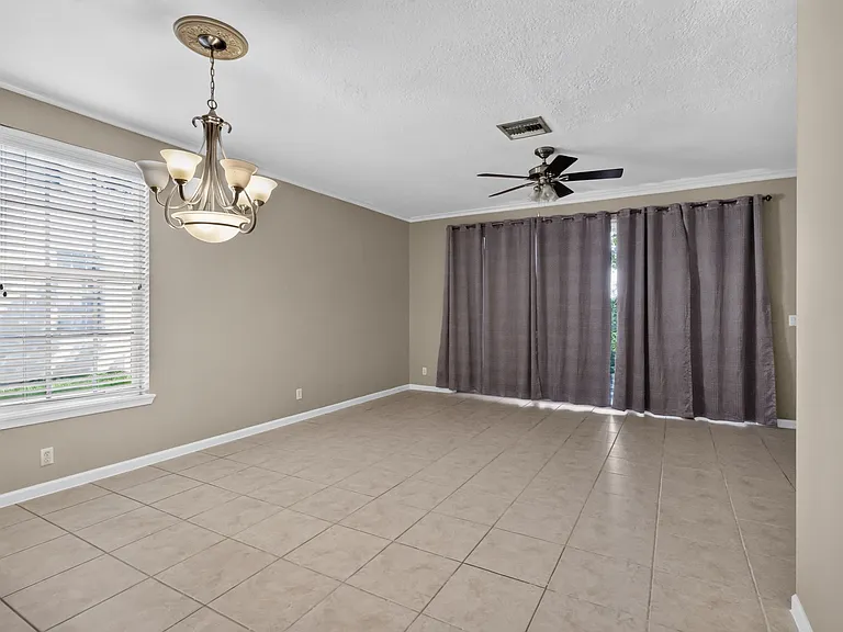 8103 Bellagio Ln — Photo 20